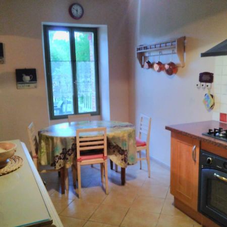 Villa le coing à La Guiltiere Extérieur photo